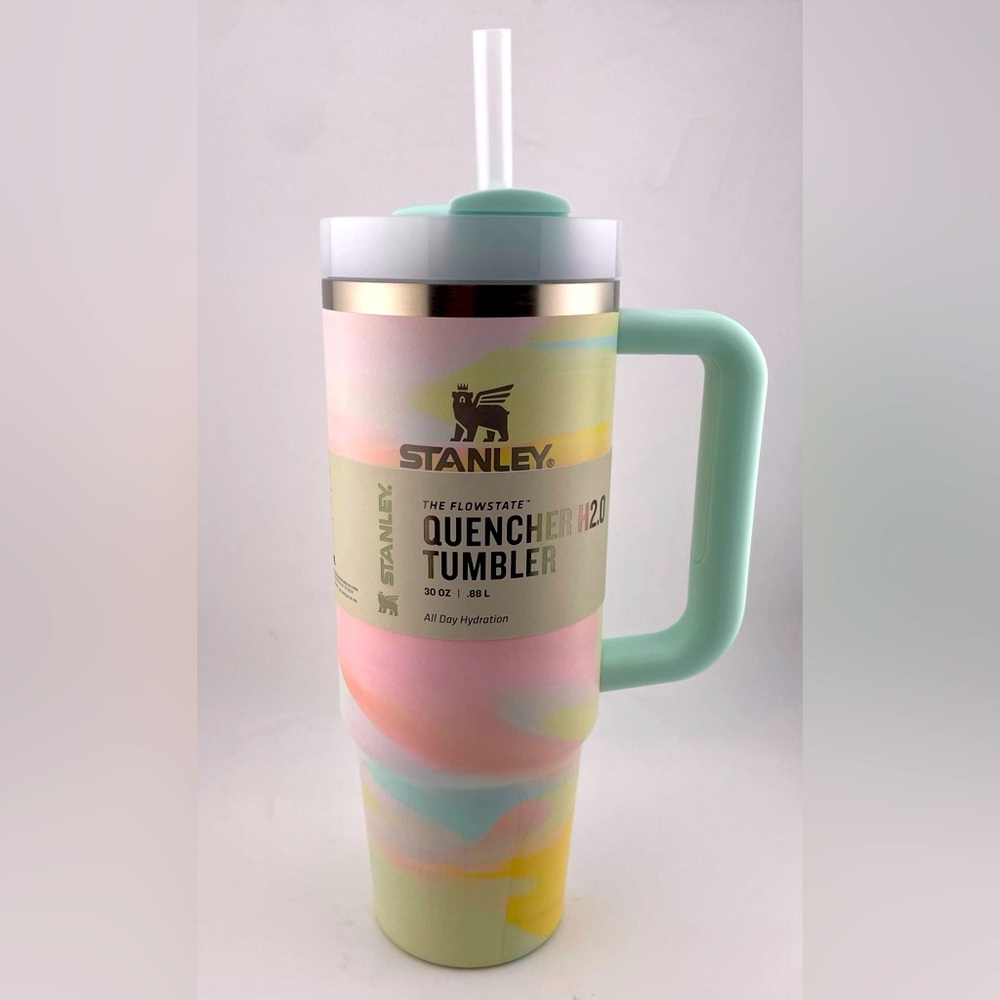Stanley 30 oz. Quencher H2.0 FlowState Tumbler Warm Serene